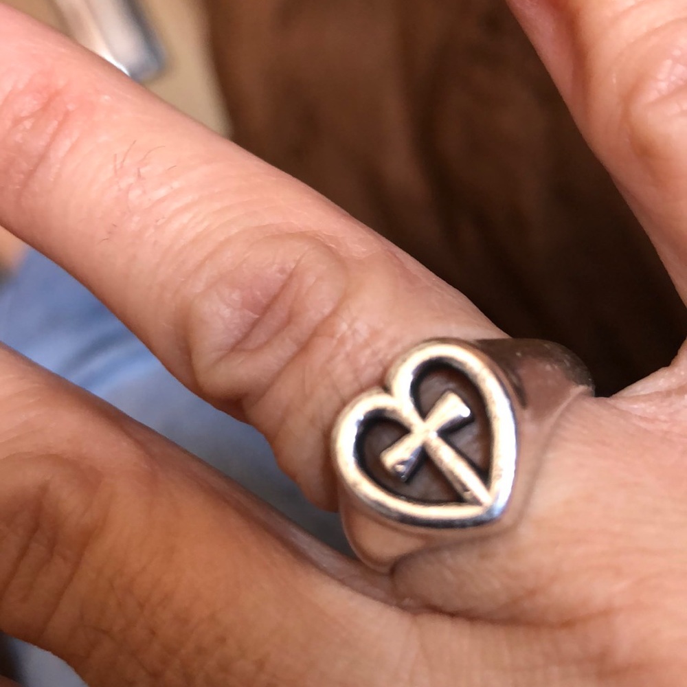 JAMES Avery ring